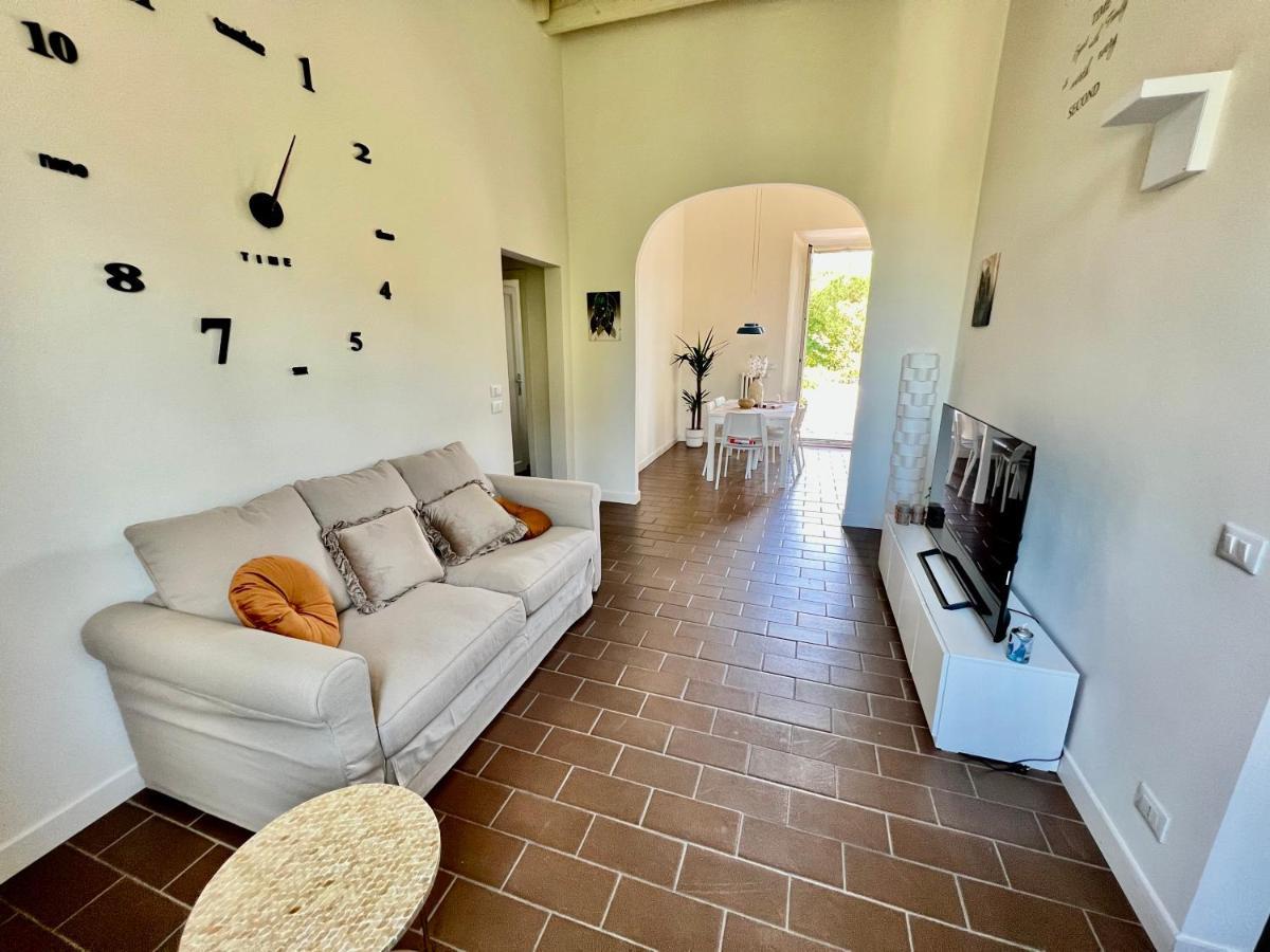 Relax & Design A Pochi Passi Dalla Stazione Florence Exterior photo